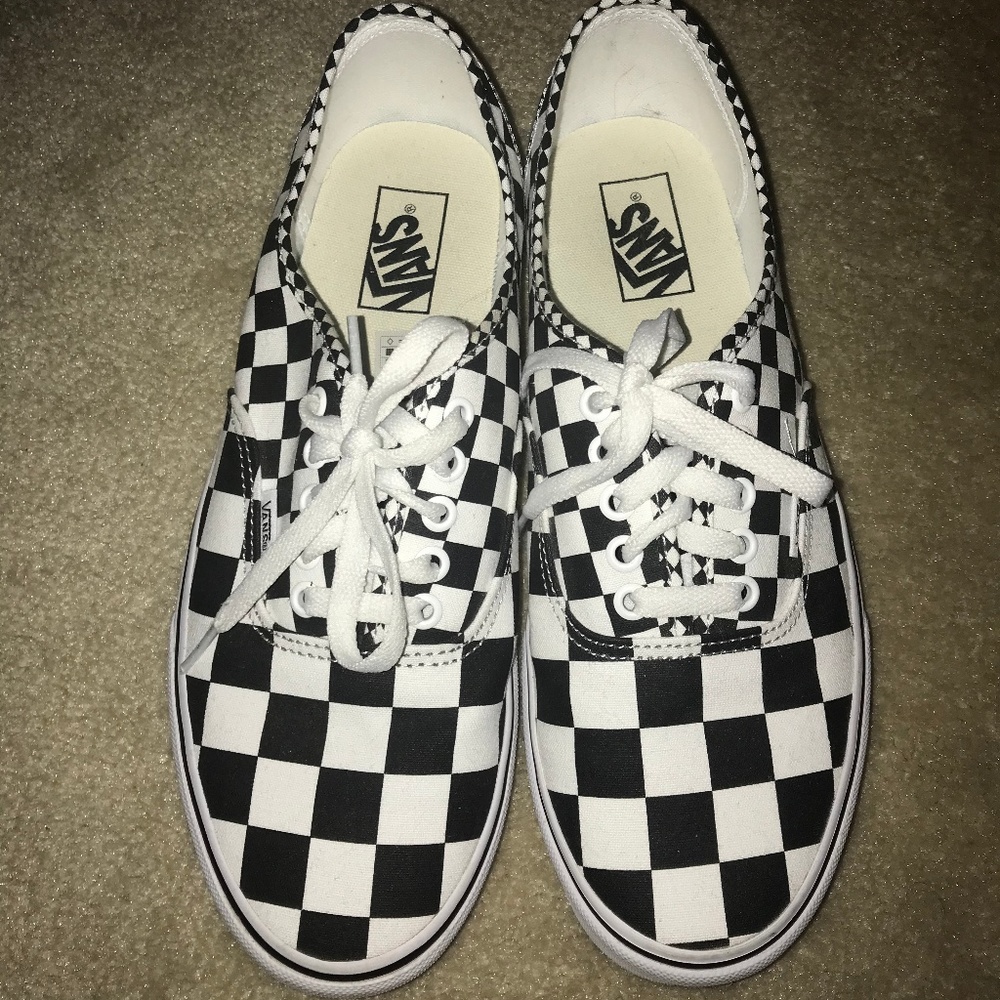 Checkered Authentic Pro Vans